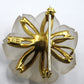 Exquisite Blumen-Brosche/Nadel in 18k Gelbgold - Signiert von I.B