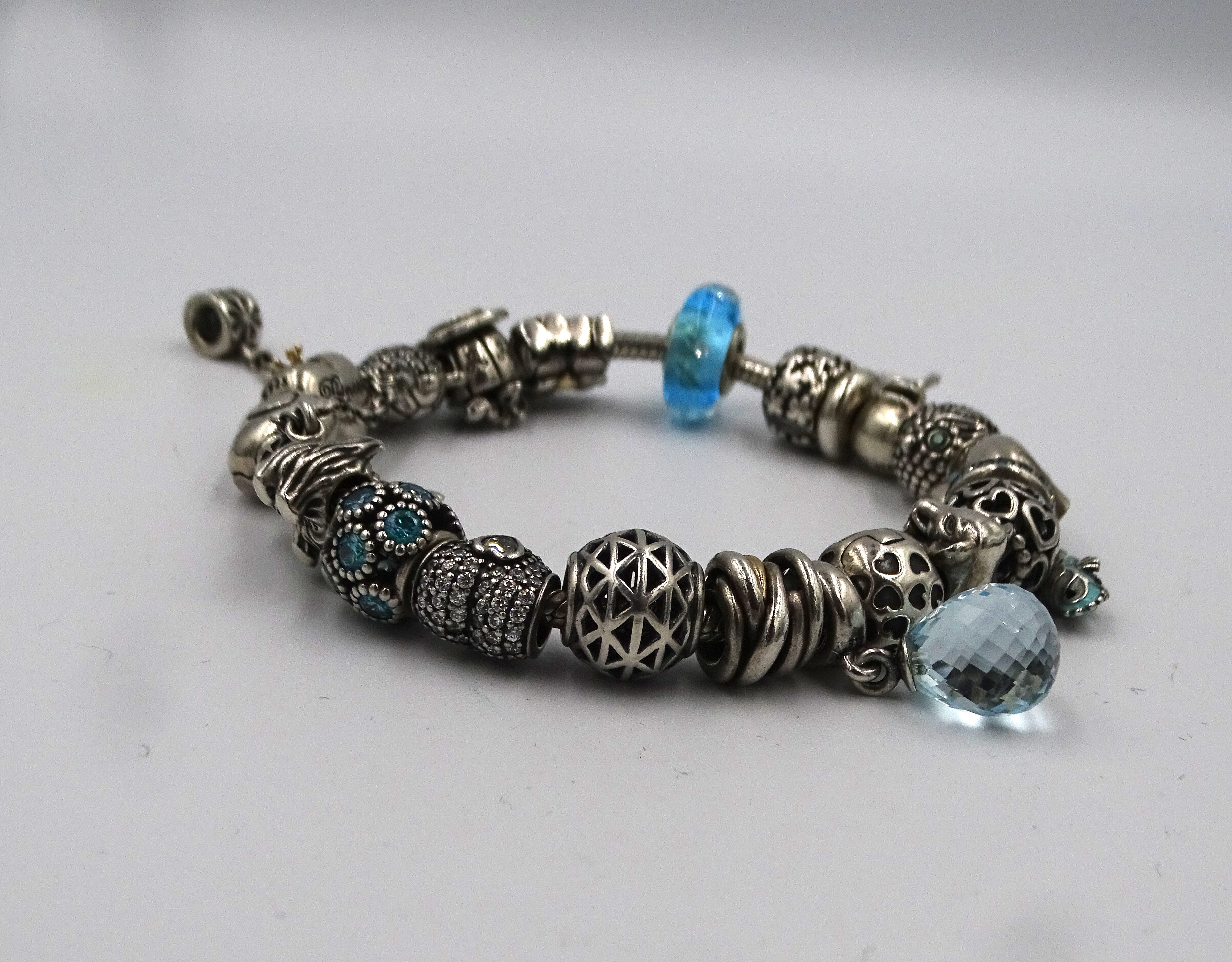 Pandora Armband high quality komplett inkl Charms