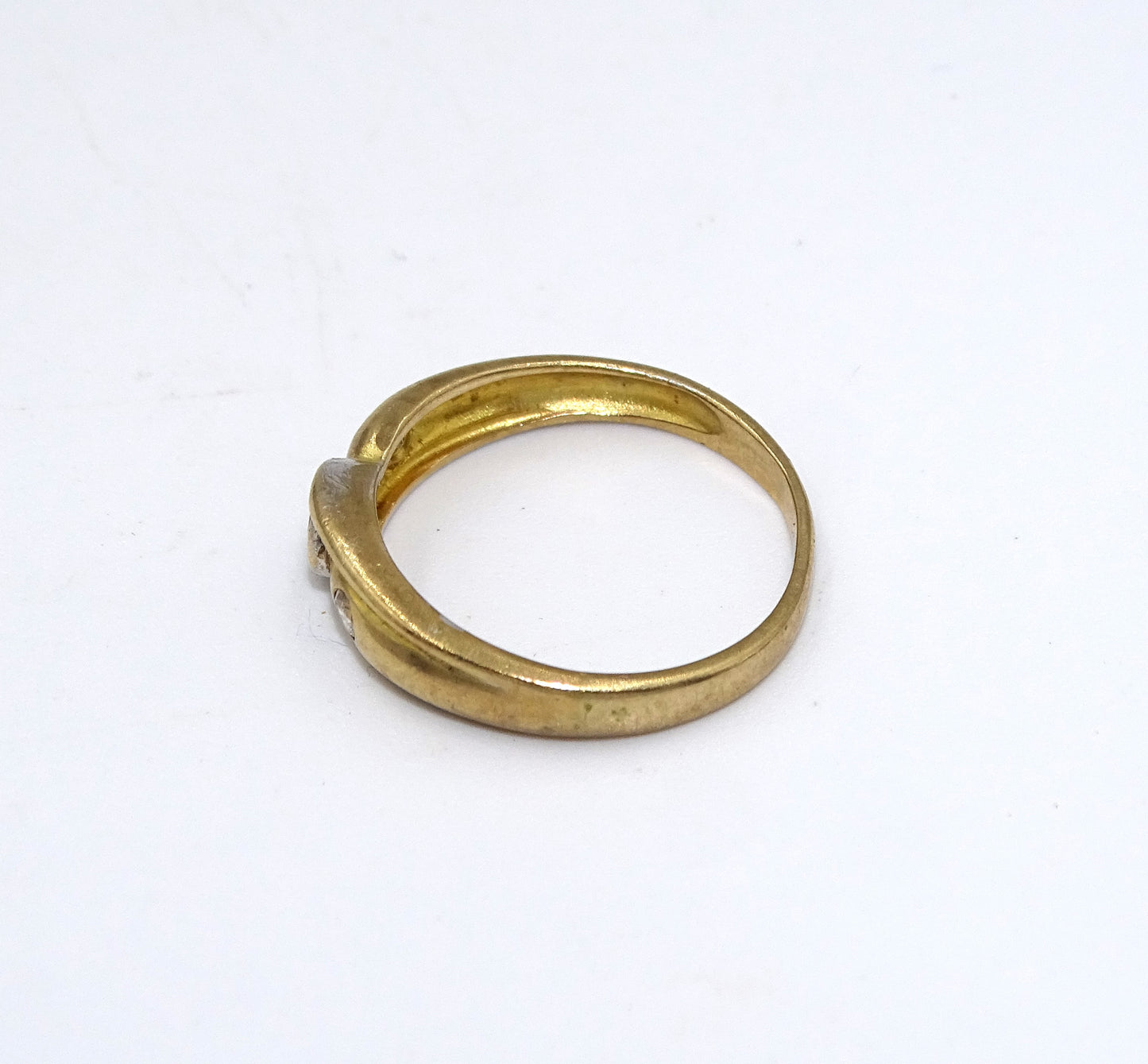 Antik Goldring aus 333er Gelbgold mit Eleganten Rubinsteinen, Größe 49