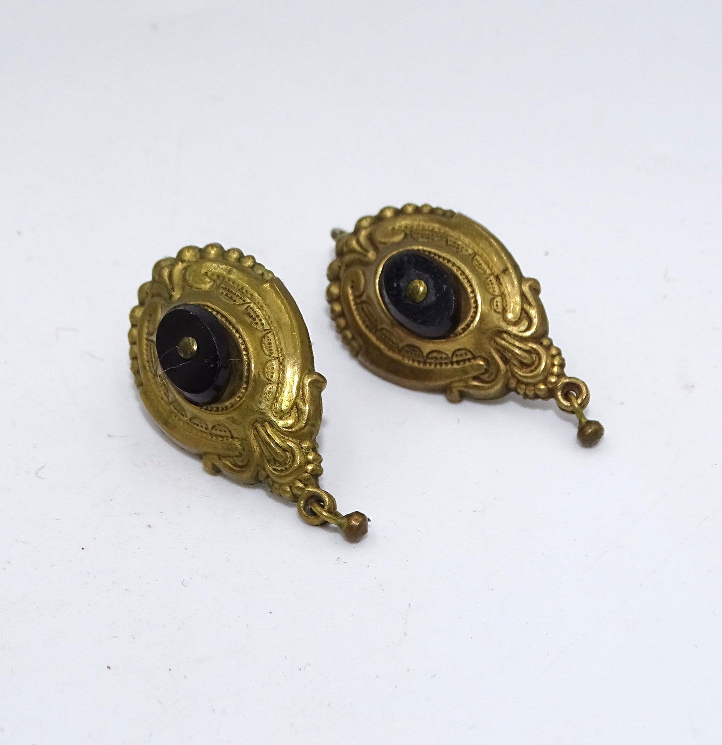 Vintage Onyx Ohrringe aus Messing