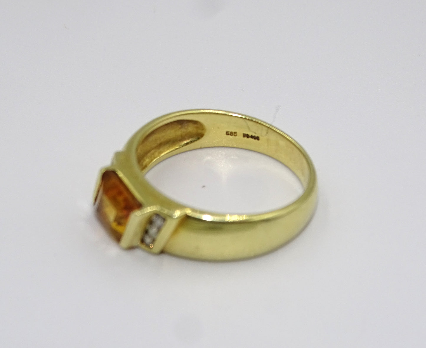 Eleganter Ring mit Citrin und Brillanten in 585er Gold – Größe 55