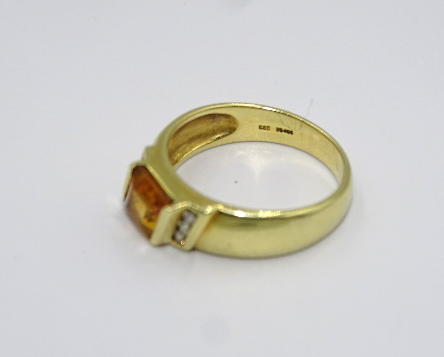 Eleganter Ring mit Citrin und Brillanten in 585er Gold – Größe 55