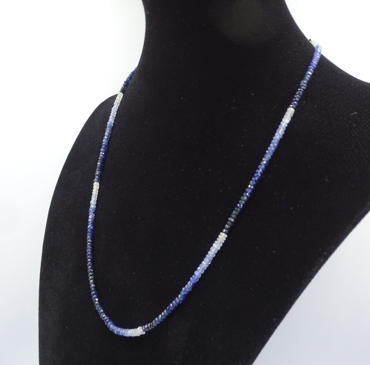 Elegante Saphir blau Kette facettiert 925 Silber– 50 cm