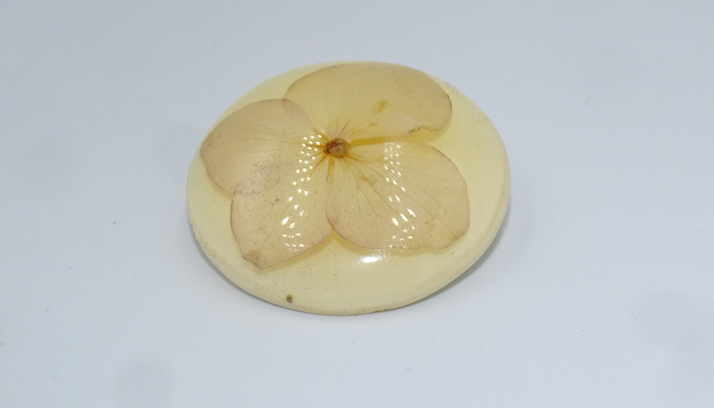 Vintage Brosche mit Blumen