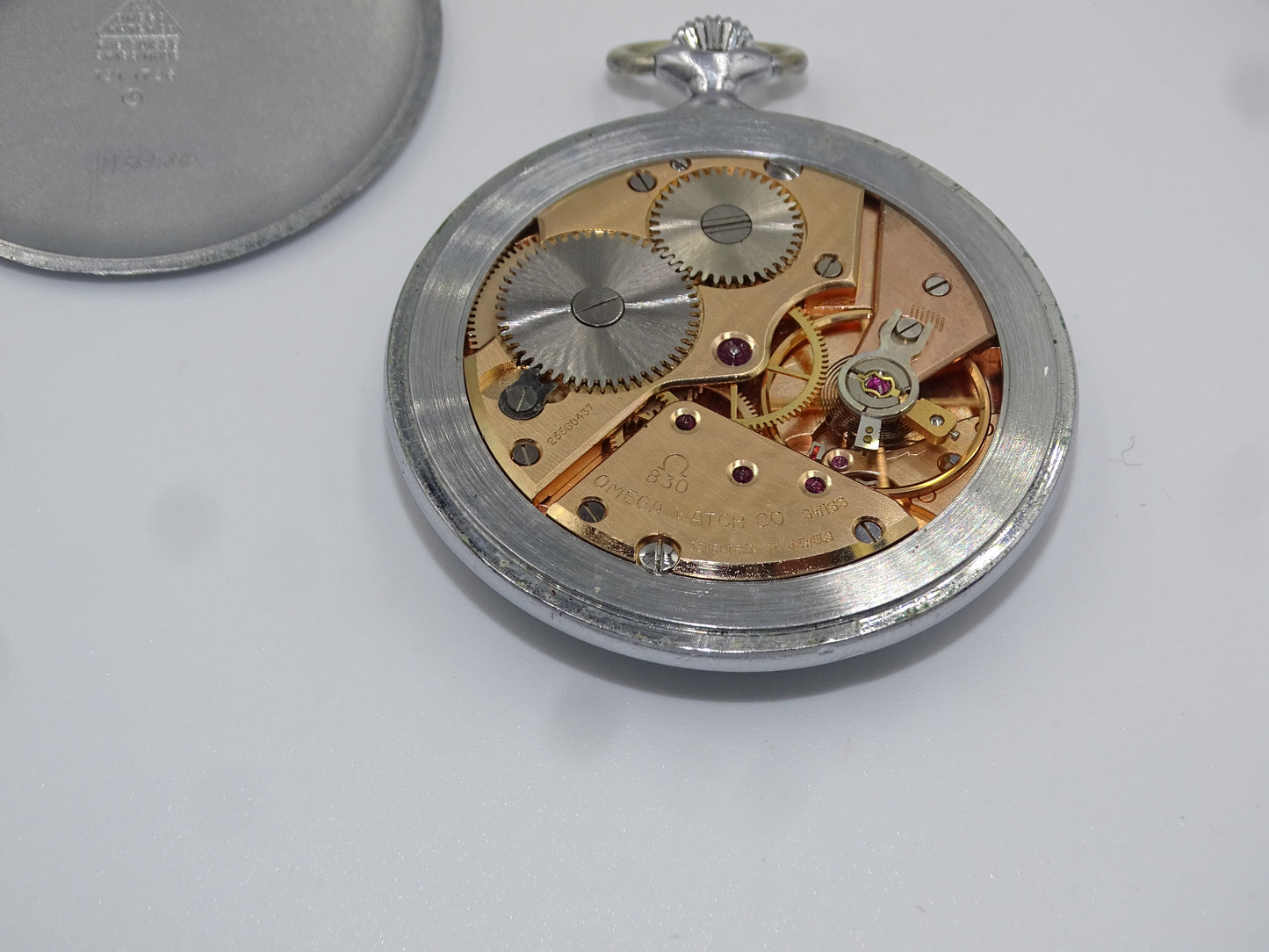 Omega 18 Linie Taschenuhr Cal 960, Baujahr 1973 - Druckknopflasche, 17 Juwelen