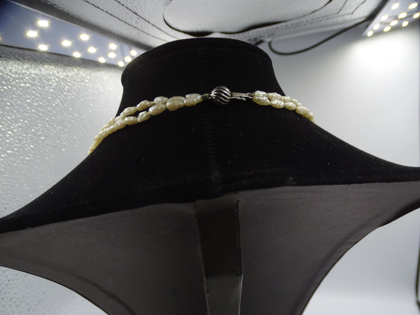 Perlenkette mit Armband – Eleganz in Perfektion