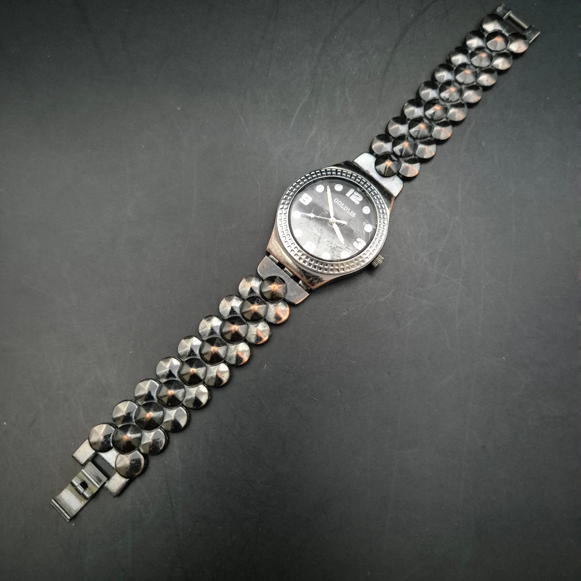 Dekorative Damen Quarzuhr GOLDLIS | Dunkles Metallband | Defektes Glas - Bild 6