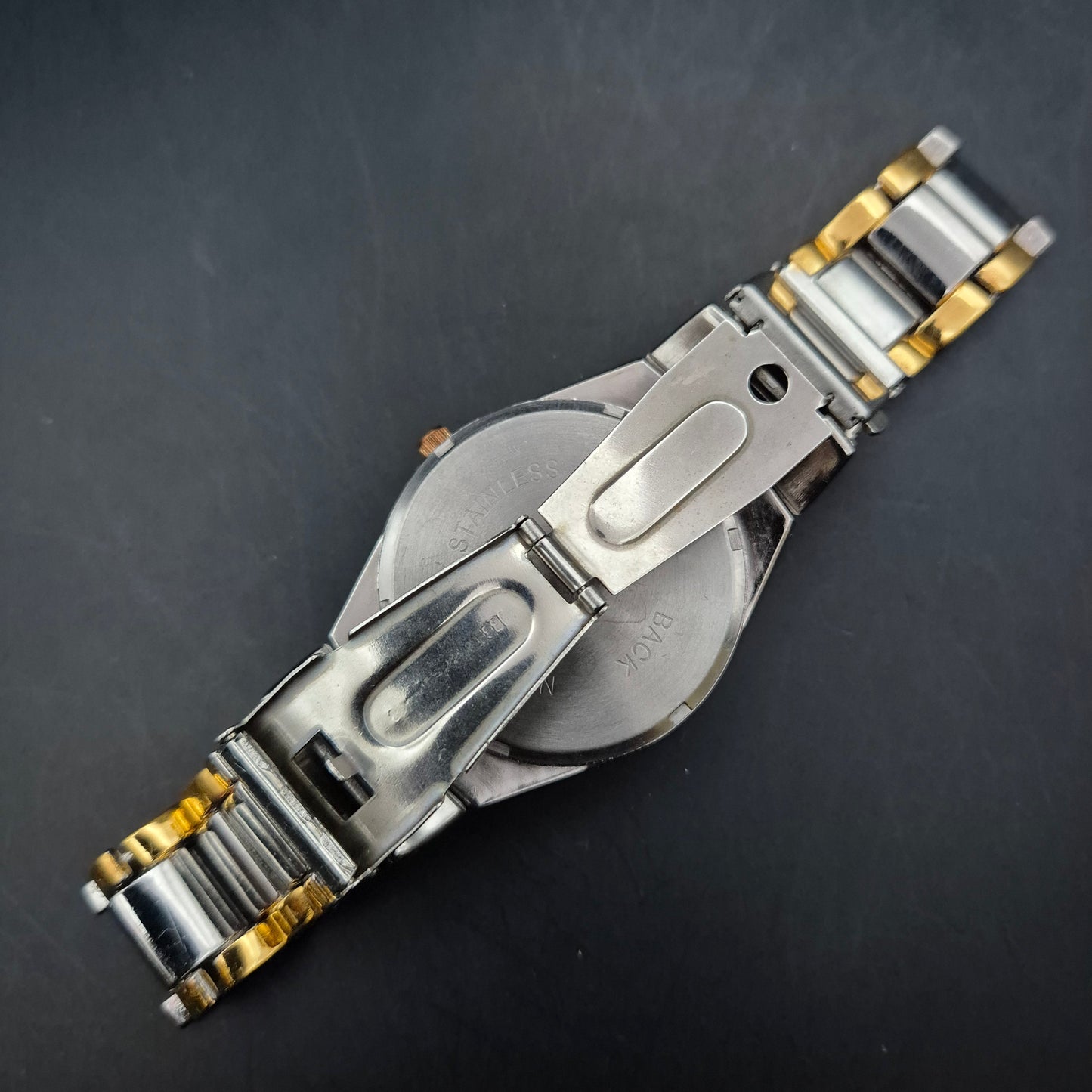 FLR Herrenuhr Chrono-Look | Quarz, Gold/Silber | DEFEKT: Faux-Chronograph - Bild 4