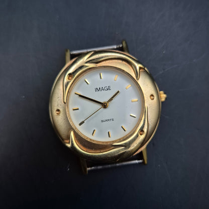 IMAGE Vintage Quarzuhr mit kunstvoller Lünette – Goldfarbenes Gehäuse