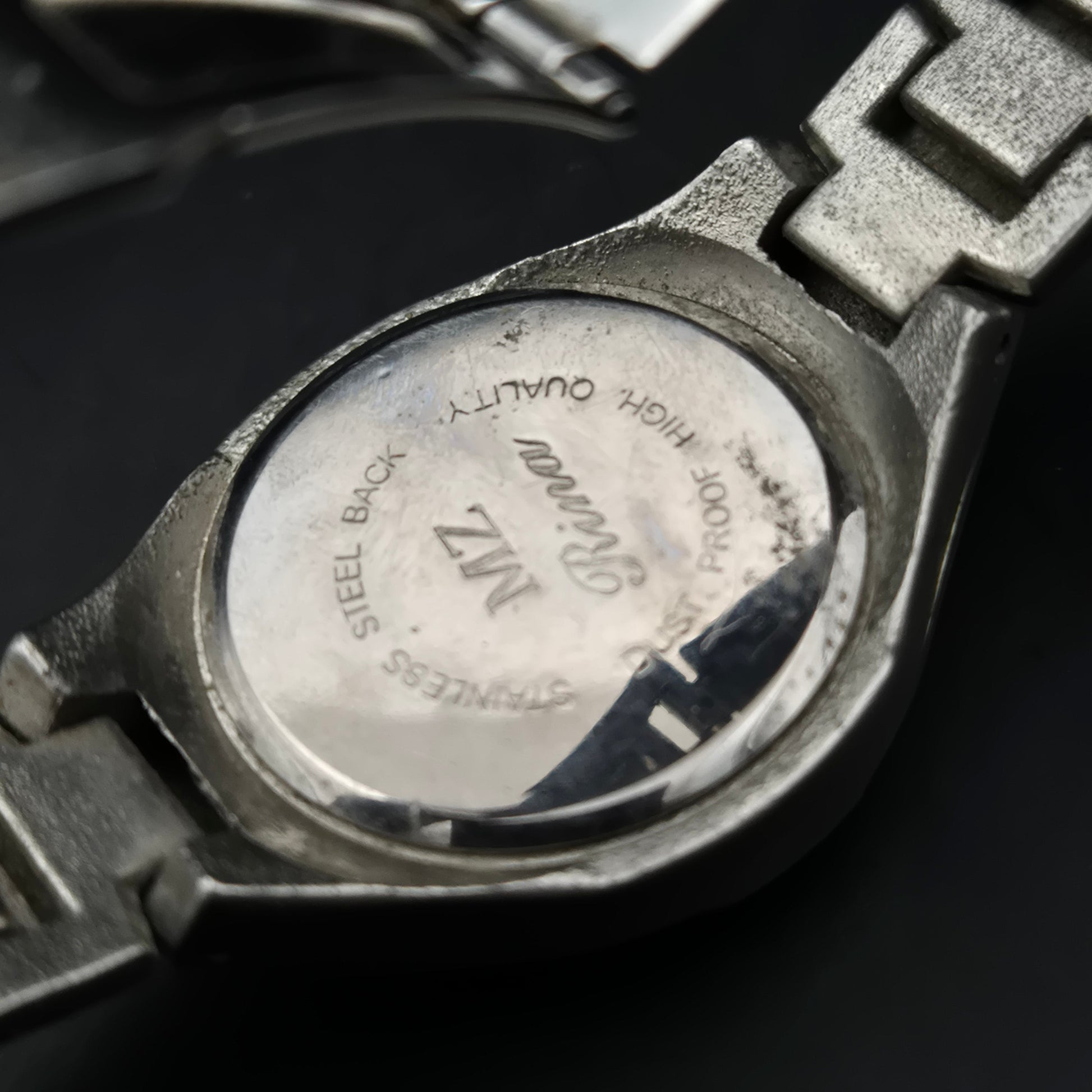 Vintage MZ Rina Quarz Armbanduhr | Blaues Zifferblatt & Datum - Bild 6