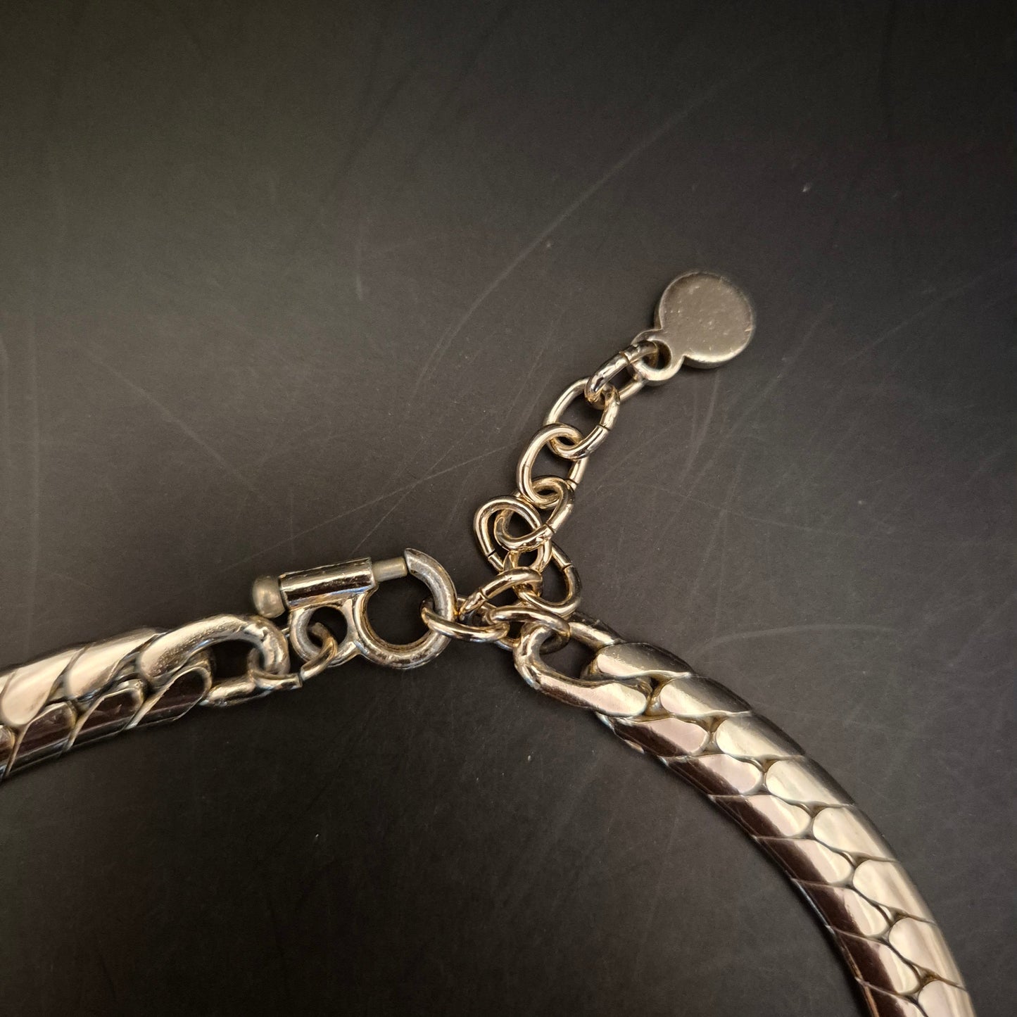 Elegante Vintage Schlangenkette Goldfarbenes Metall - Bild 7