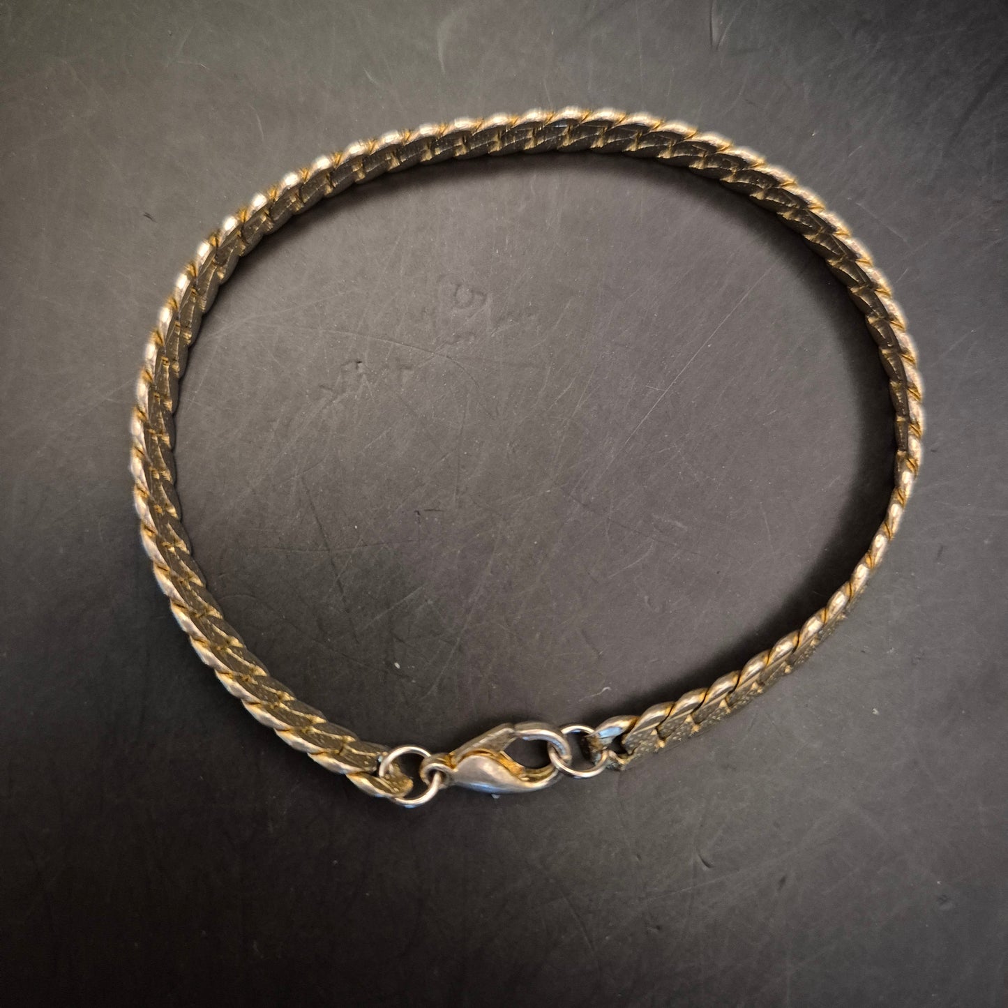 Elegantes Bicolor Armband mit Kordel- & Panzerketten-Design - Bild 4