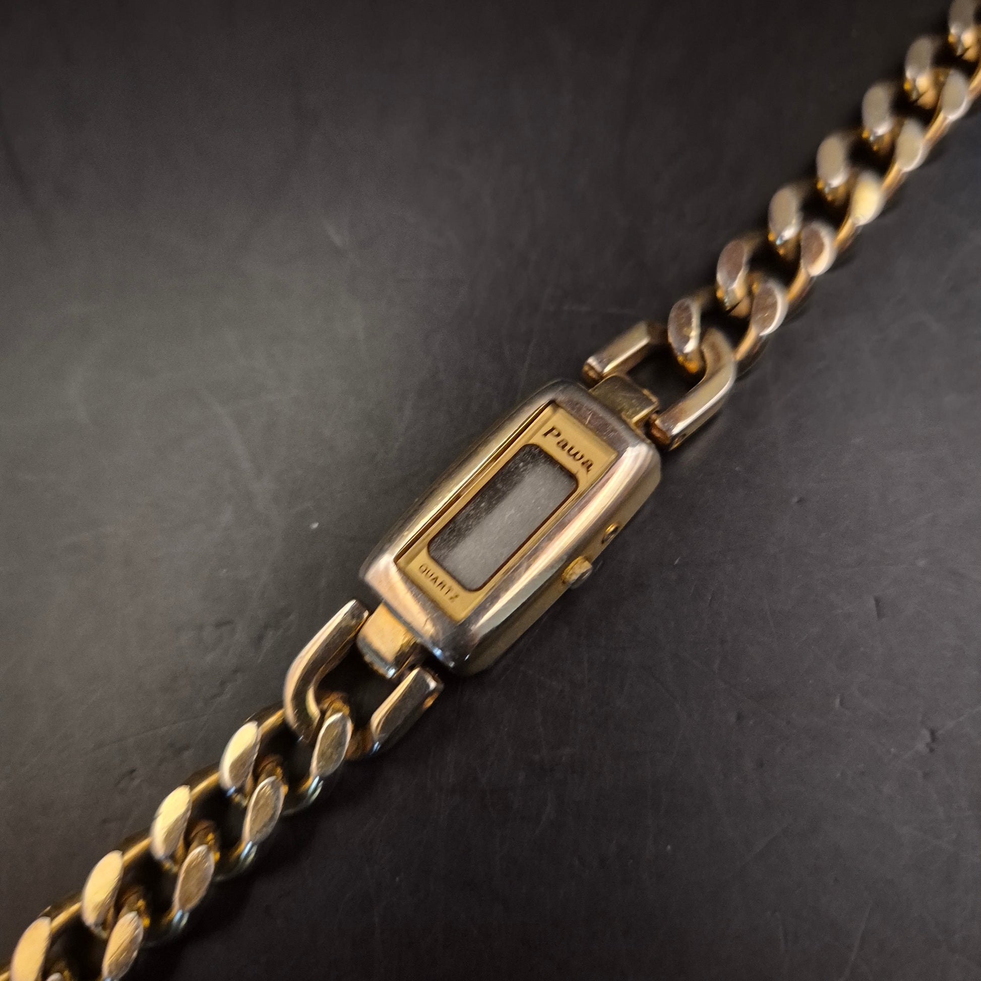 Vintage Pawa Quartz Armbanduhr mit Gliederkette Goldfarben