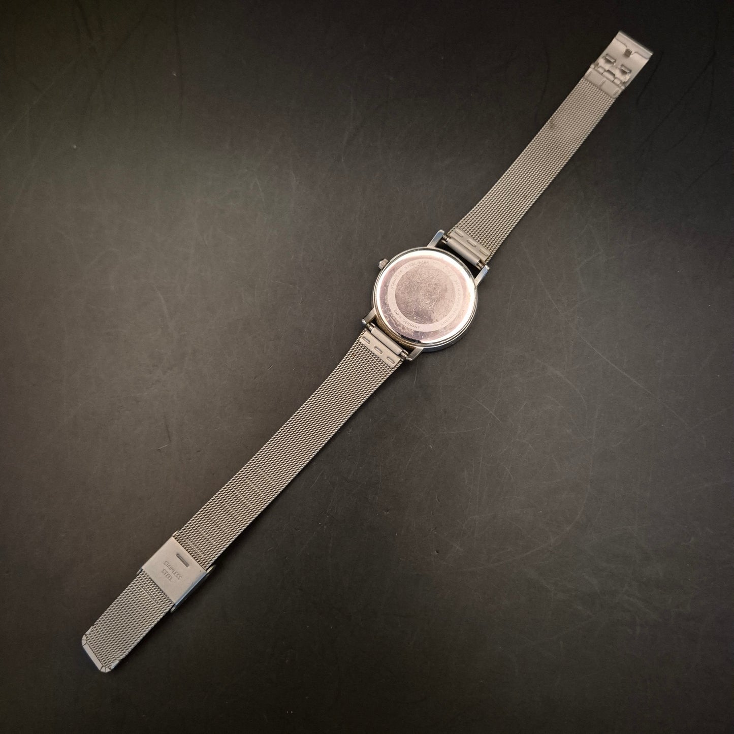 Elegante Unisex Armbanduhr "Stadt Remscheid" mit Milanaise-Band - Bild 3