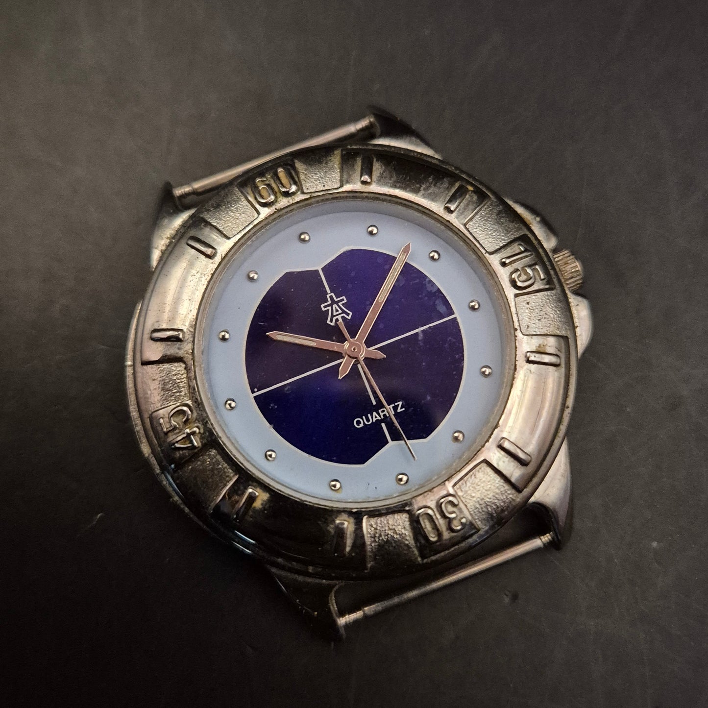 Robuste Vintage Herren Armbanduhr mit blauem Zifferblatt, Quarz - Bild 3