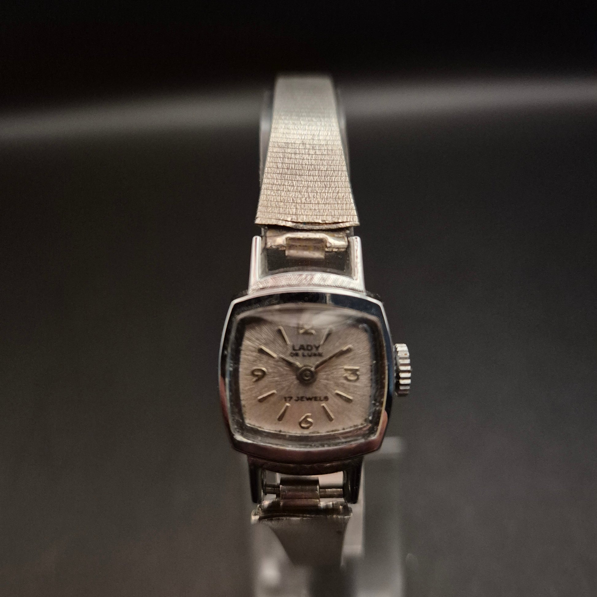 Vintage Damen Armbanduhr Lady De Luxe 17 Jewels, nicht funktionsfähig