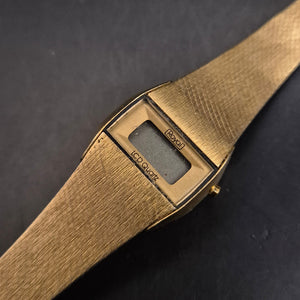 Royal Vintage LCD Quarz Uhr, goldfarben – Armband defekt