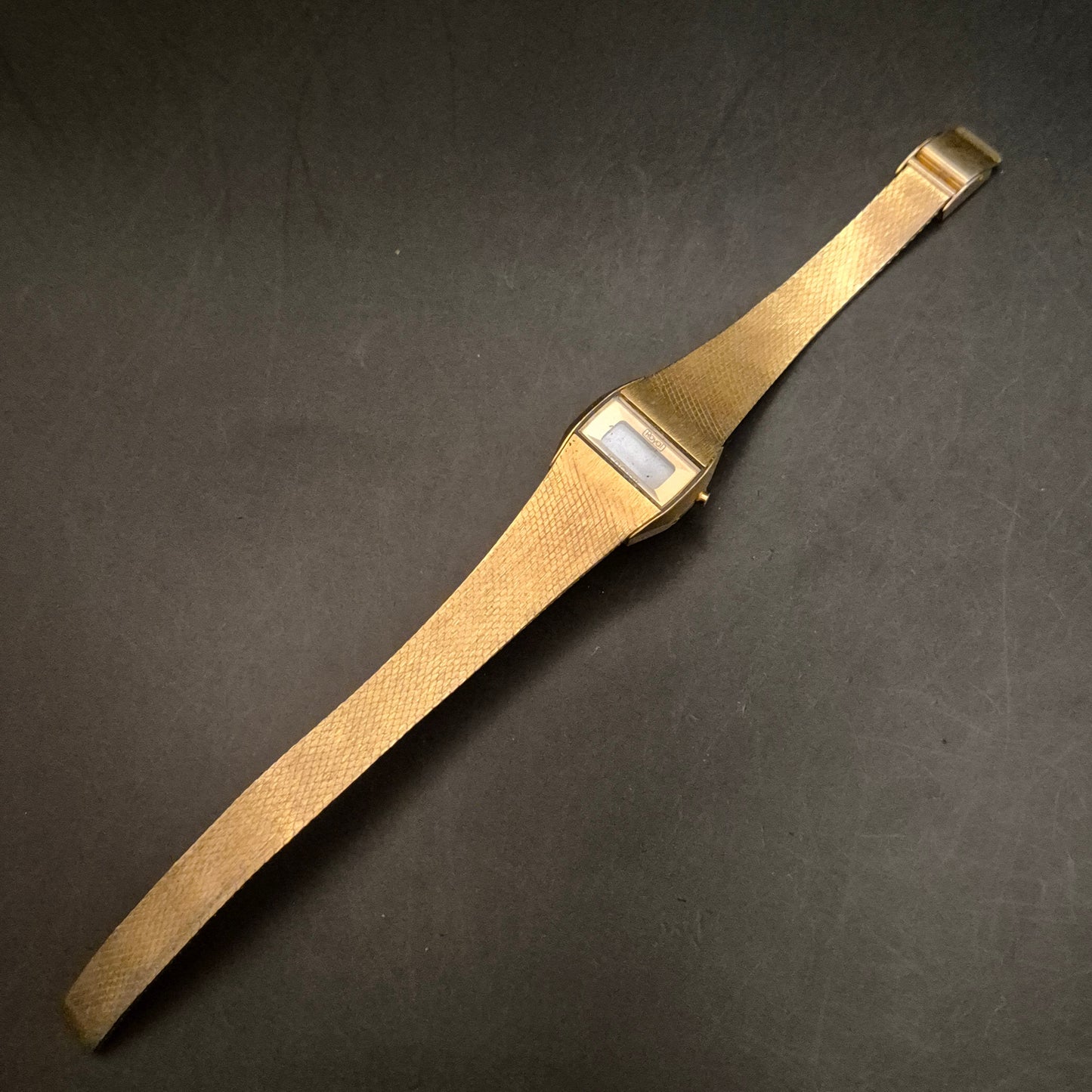 Royal Vintage LCD Quarz Uhr, goldfarben – Armband defekt - Bild 2