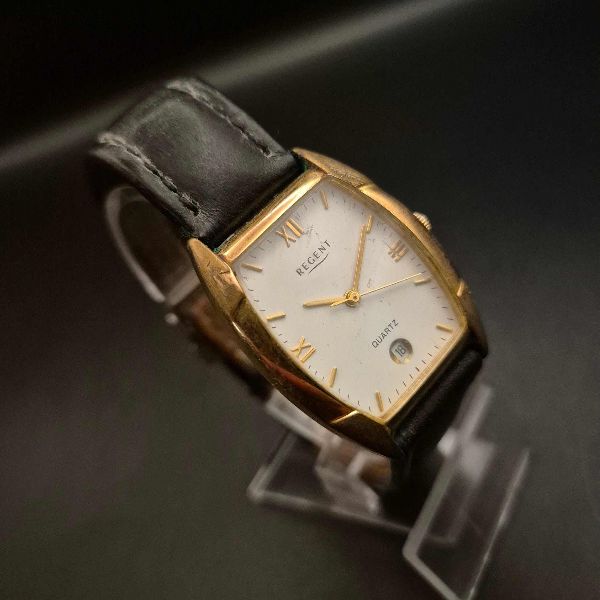 Vintage Regent Quartz Armbanduhr, Goldfarben, Datum, Lederband - Bild 6