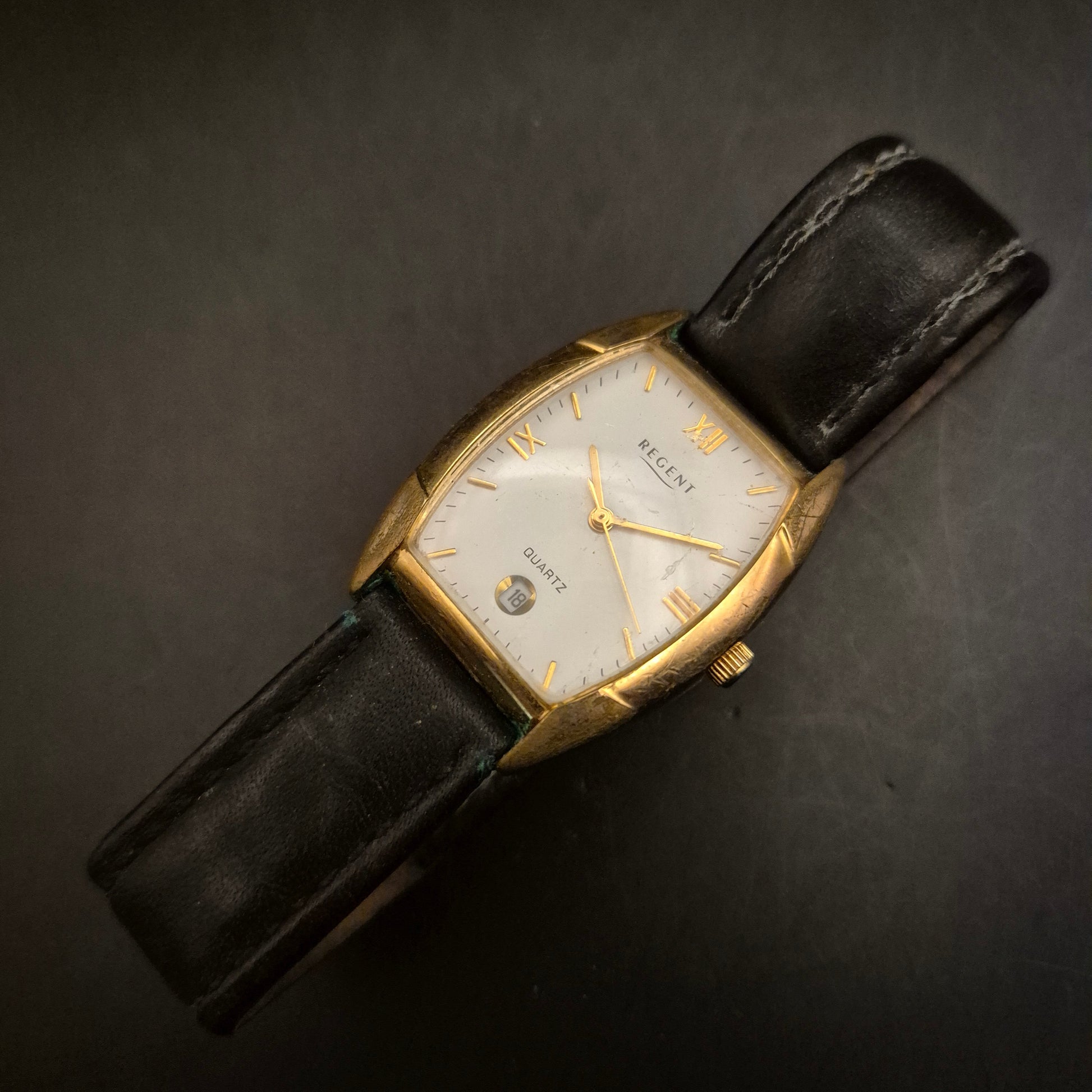 Vintage Regent Quartz Armbanduhr, Goldfarben, Datum, Lederband - Bild 7