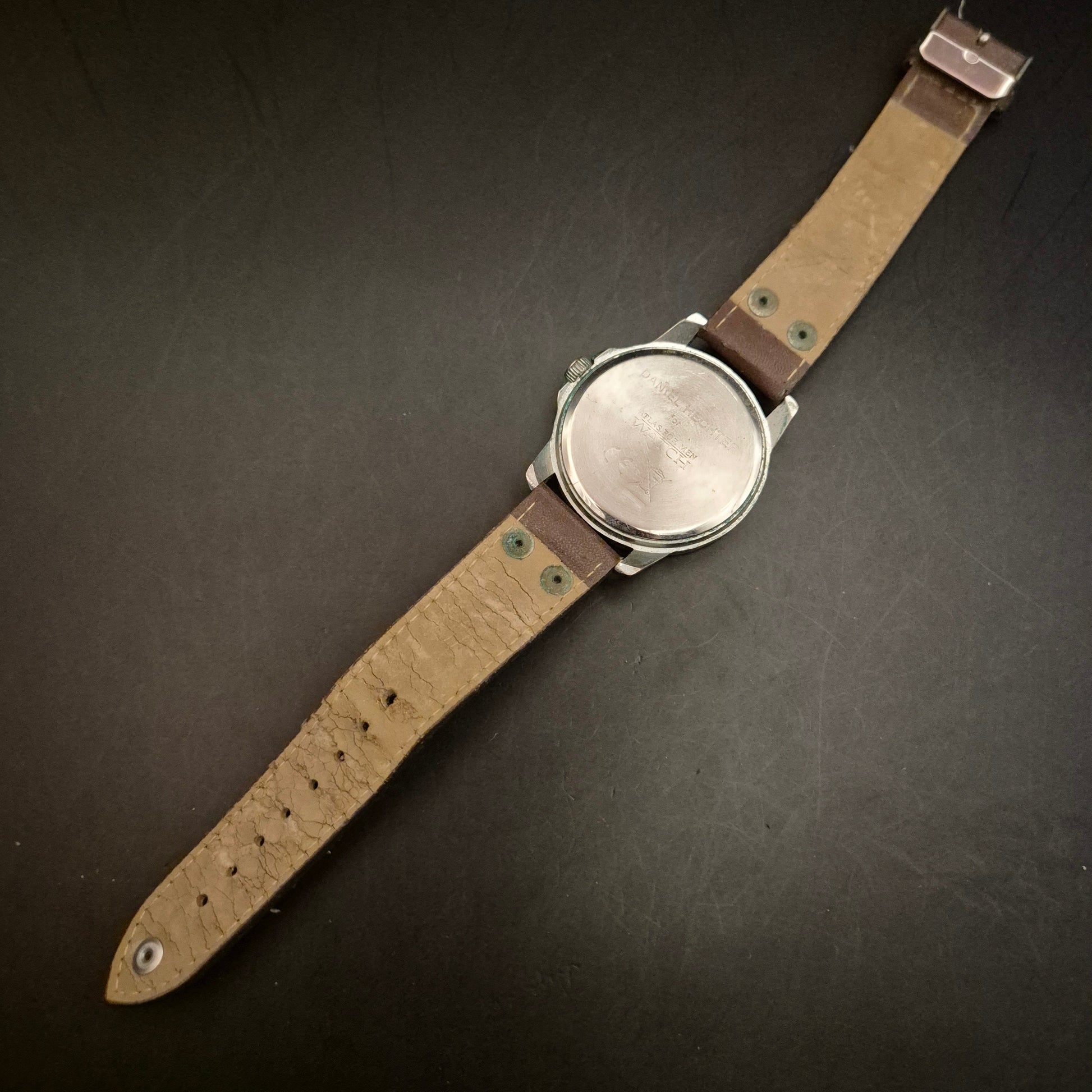 Daniel Hechter Herren Quarz-Uhr: Blaues Zifferblatt, dekorative Chrono-Anzeigen - Bild 3