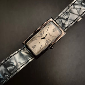 Elegante Vintage Kookai Paris Damenuhr mit strukturiertem Band