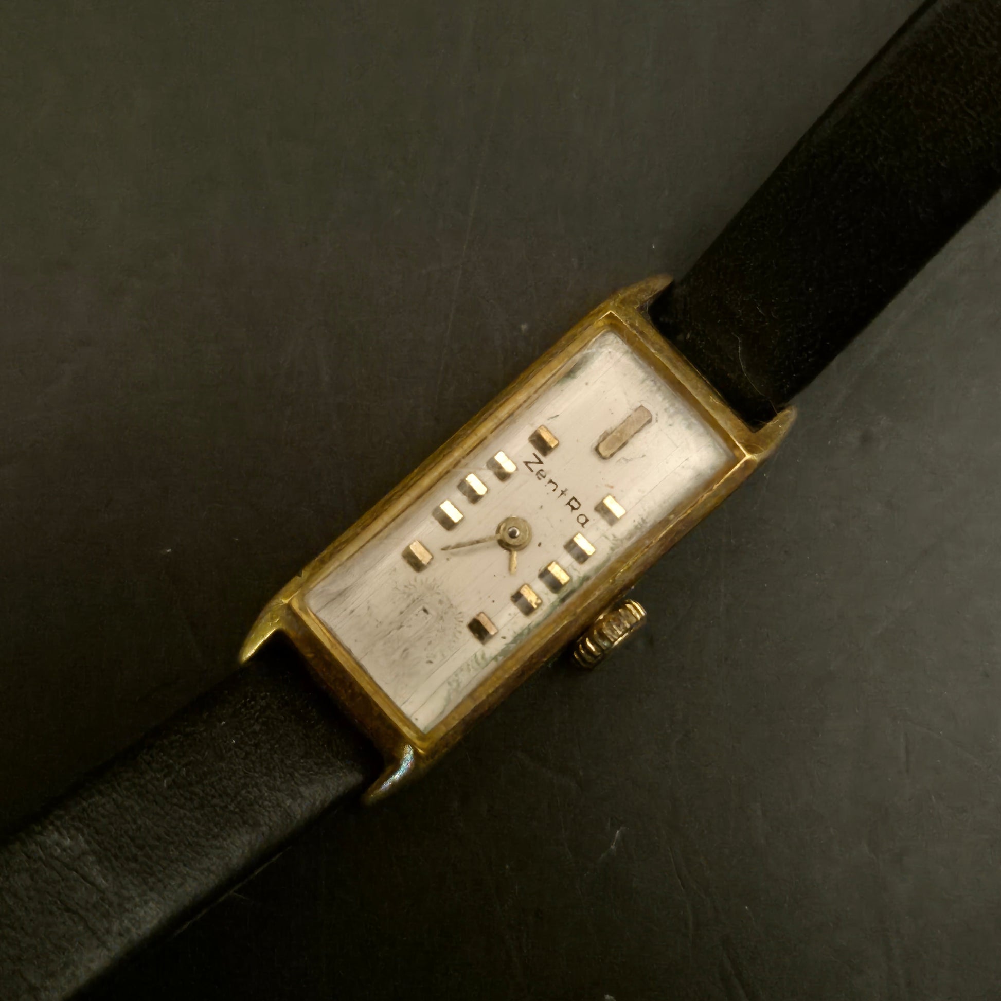 Vintage ZentRa Damenuhr, goldfarben, rechteckig - DEFEKT - Bild 2