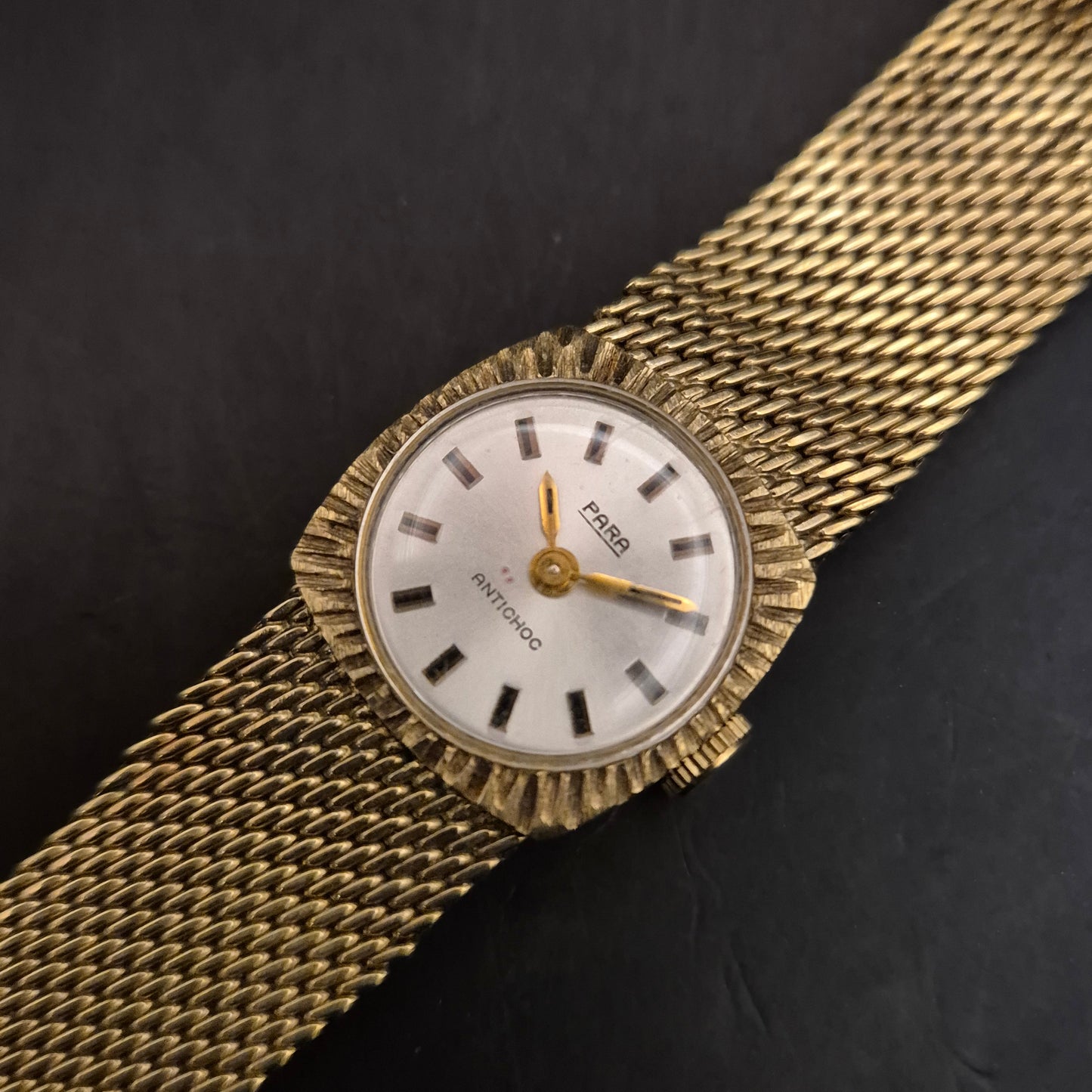 Vintage Damen Armbanduhr PARA, goldfarben, Meshband defekt