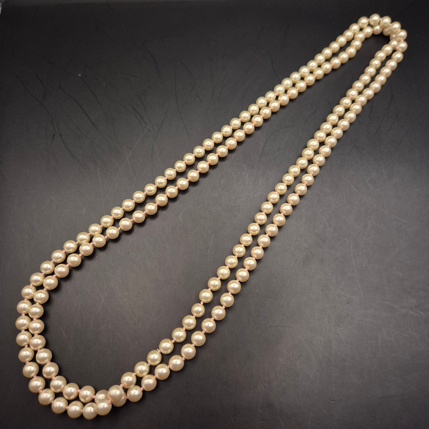 Elegante Vintage Doppel Perlenkette - Zeitloser Klassiker für Damen - Bild 4