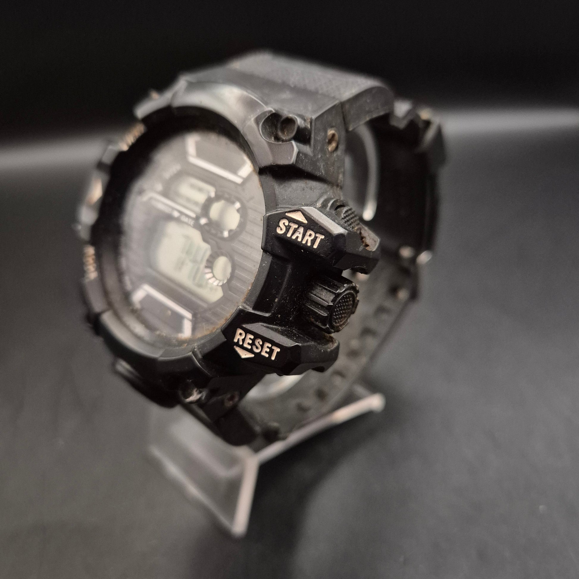 Robuste Herren Digitaluhr Schwarz Multifunktions Sportuhr - Bild 3