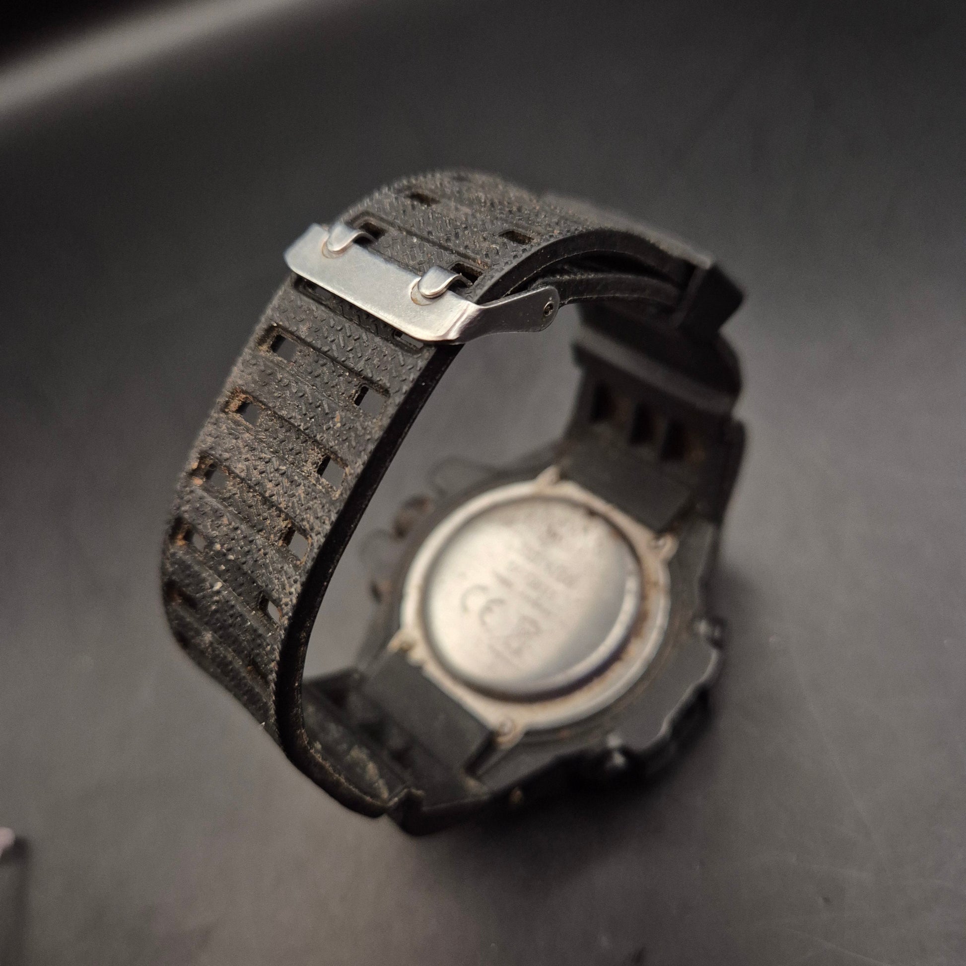 Robuste Herren Digitaluhr Schwarz Multifunktions Sportuhr - Bild 5