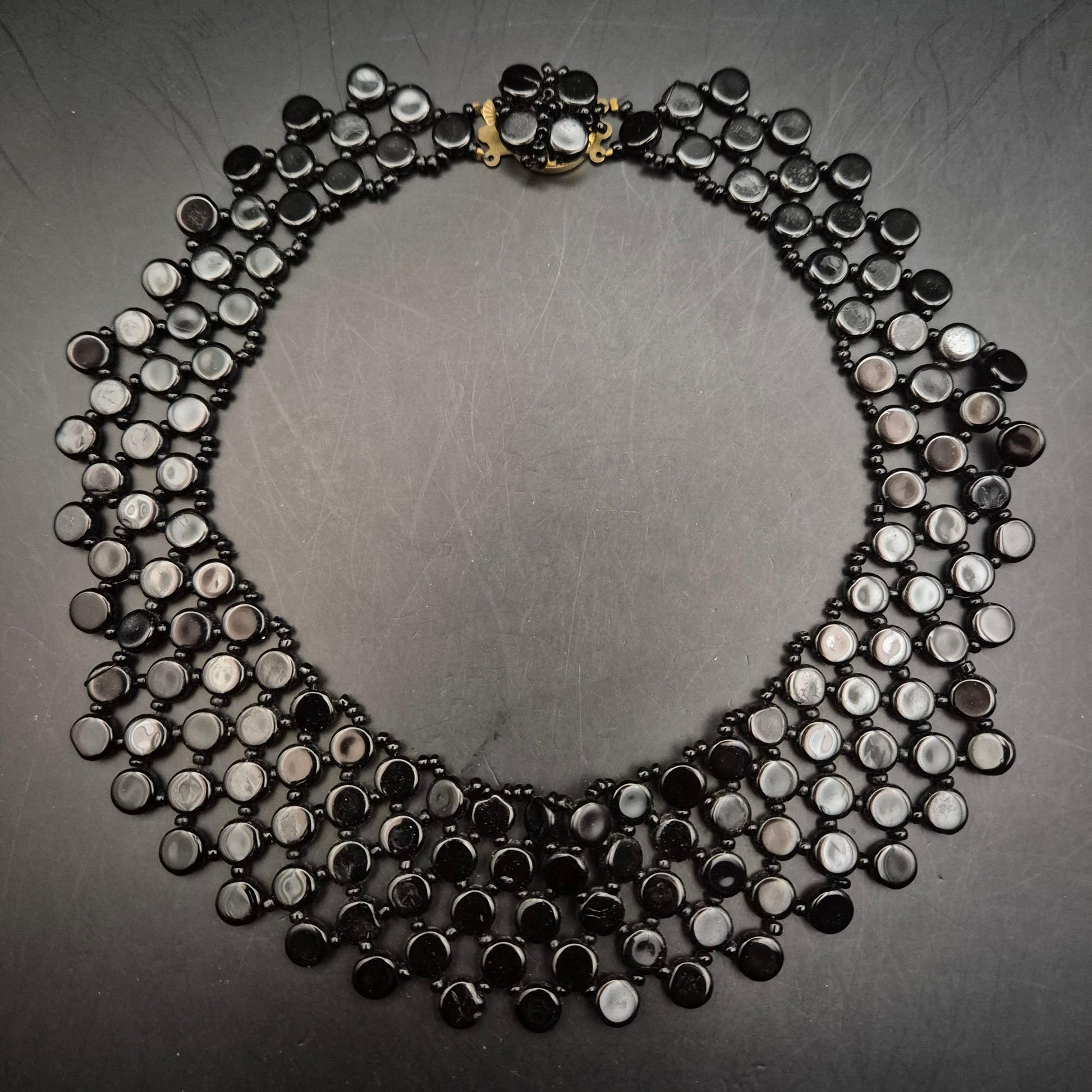 Elegante Vintage Collier Kette Schwarz mit schimmerndem Glanz