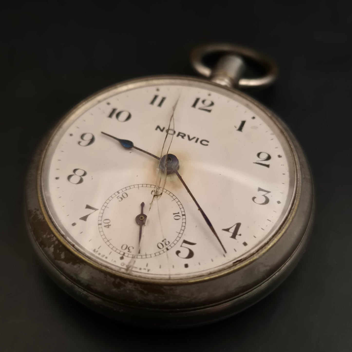 Vintage NORVIC Taschenuhr, defekt - für Ersatzteile - Bild 2