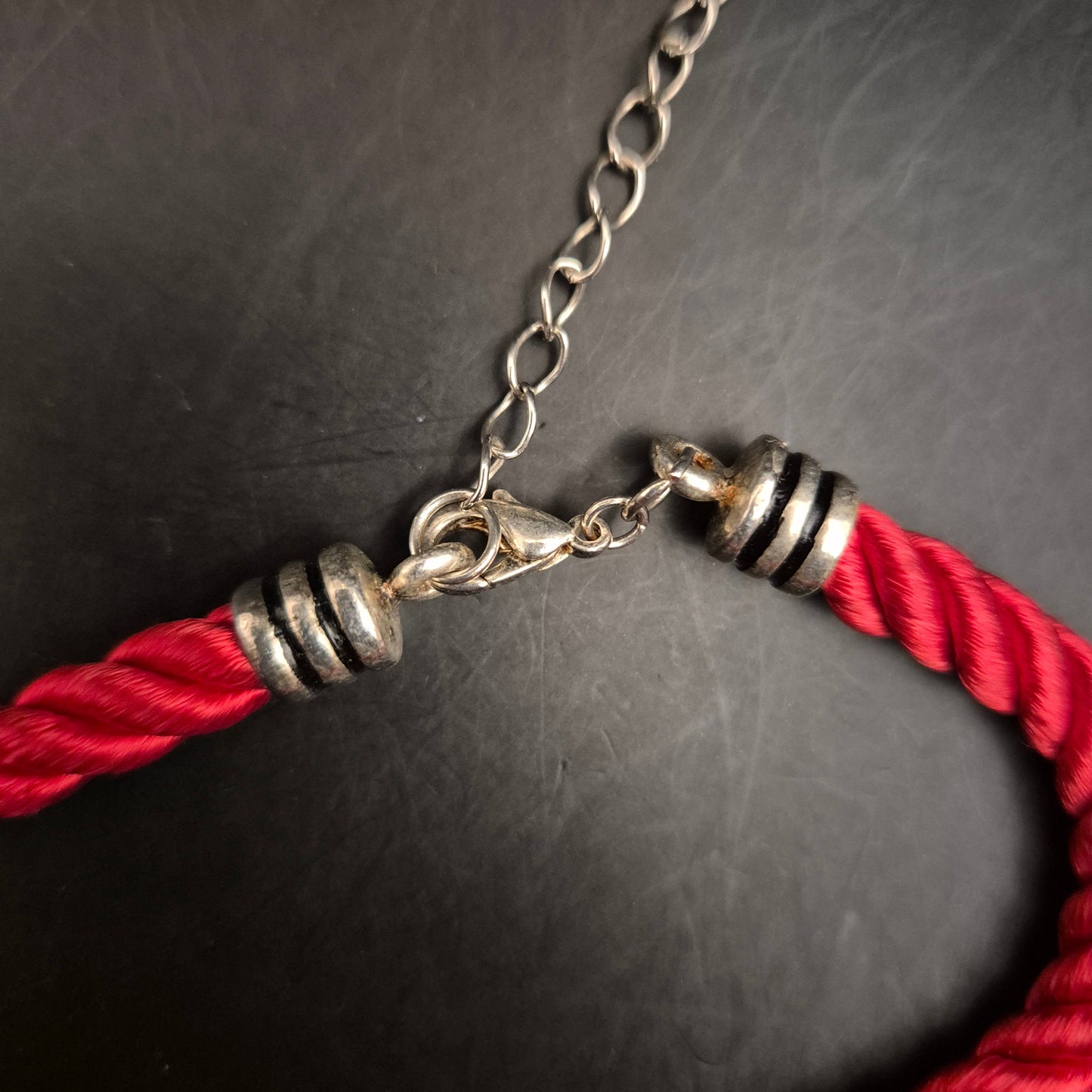 Vintage Herz-Anhänger Halskette mit Rotem Band - Romantische Vögel - Bild 8