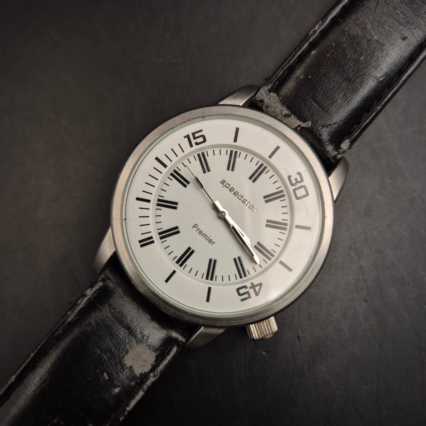 Speedster Premier Armbanduhr - Vintage Quarz Uhr mit Lederband