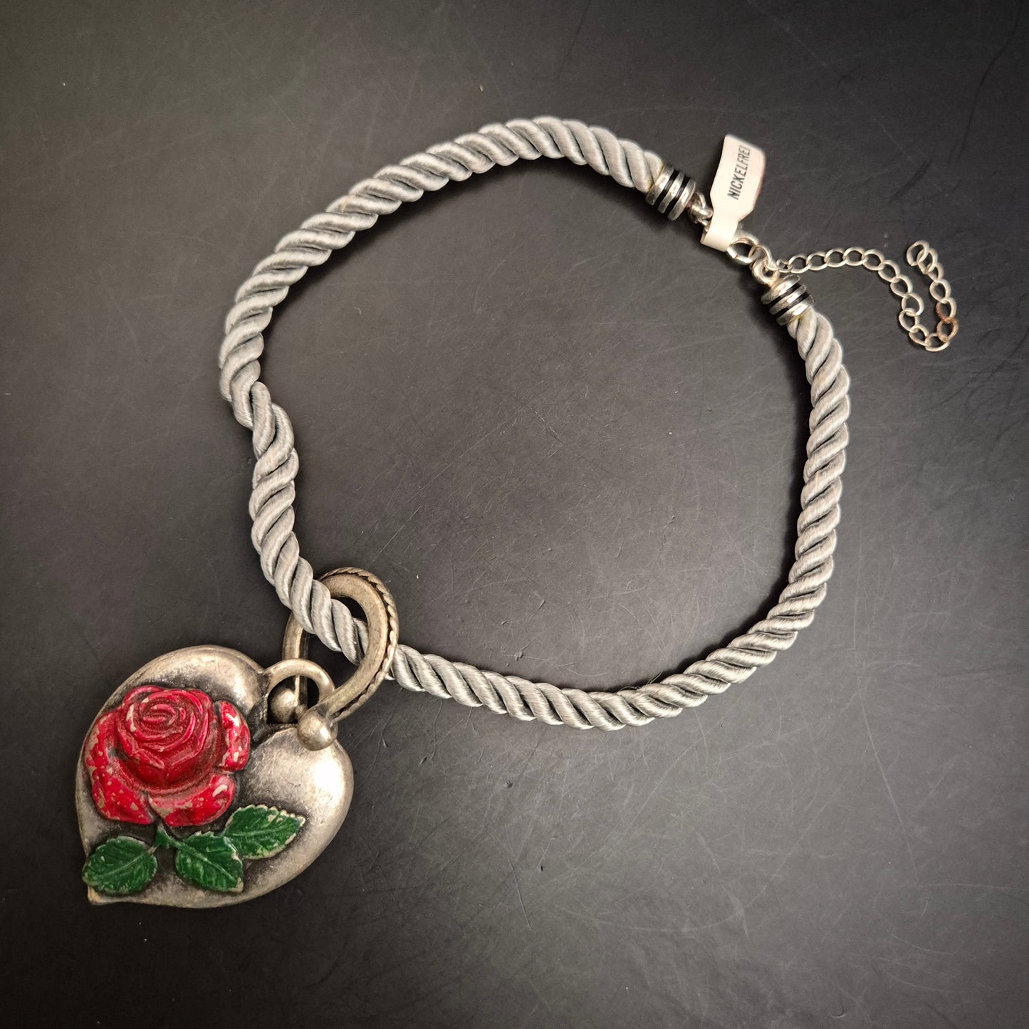 Vintage Herz Armband mit detaillierter Rose - Bild 3