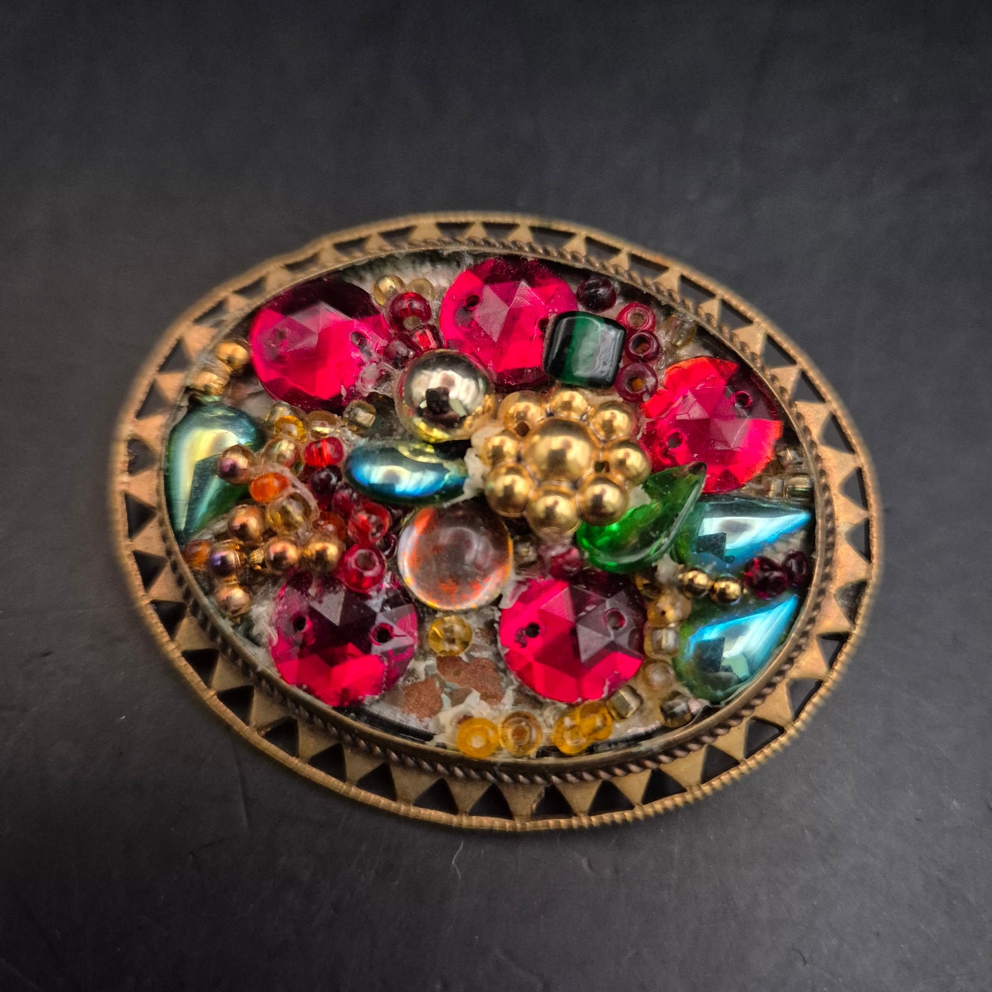 Vintage Brosche mit bunten Glassteinen & Perlen, Blumen-Motiv - Bild 5