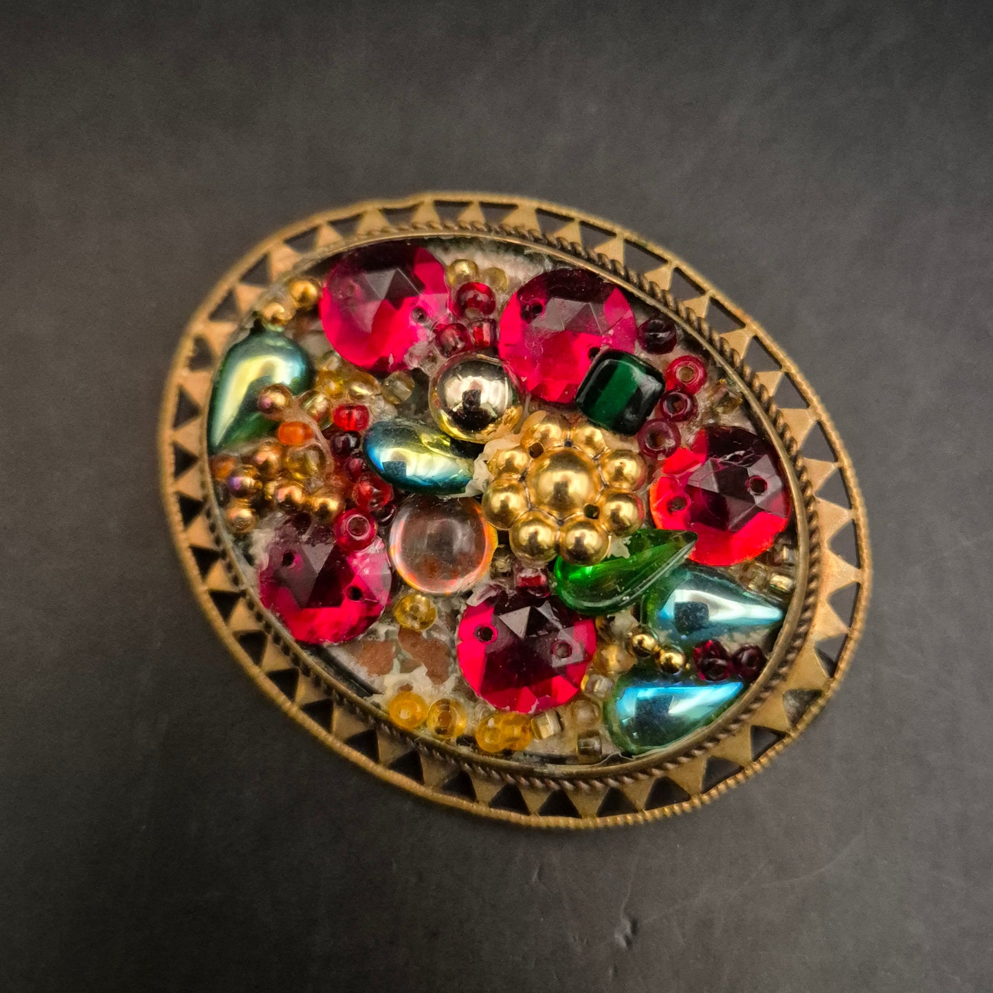 Vintage Brosche mit bunten Glassteinen & Perlen, Blumen-Motiv - Bild 3