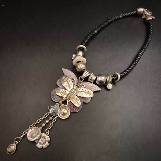 Vintage Halskette Schmetterling mit geflochtenem Lederband FES4814