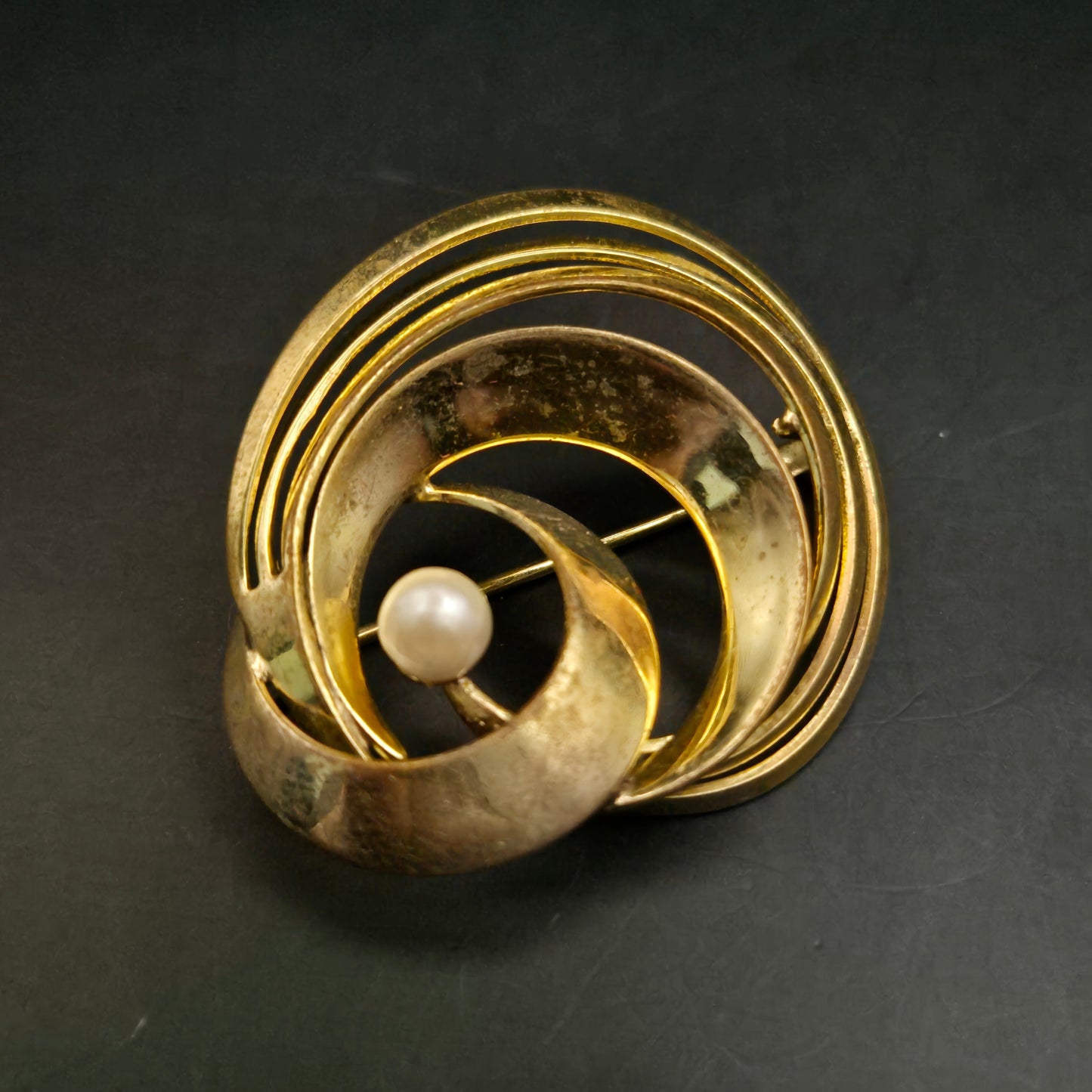 Elegante Vintage Brosche Goldfarben mit Perle, Spiral-Design - Bild 2
