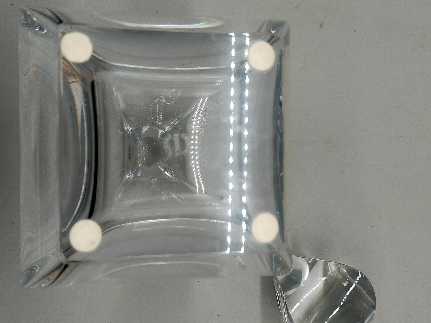 Sevres Kristall Karaffe Frankreich – edles Design mit Facettenschliff