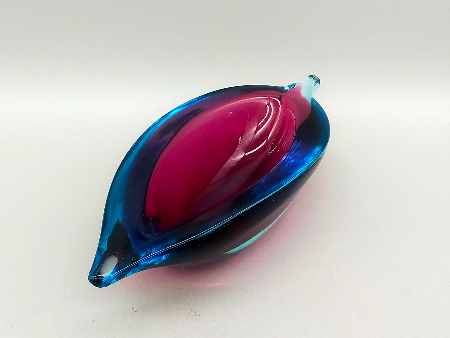 Edles Murano Glas Objekt Blau Pink – Handgefertigte Design Skulptur