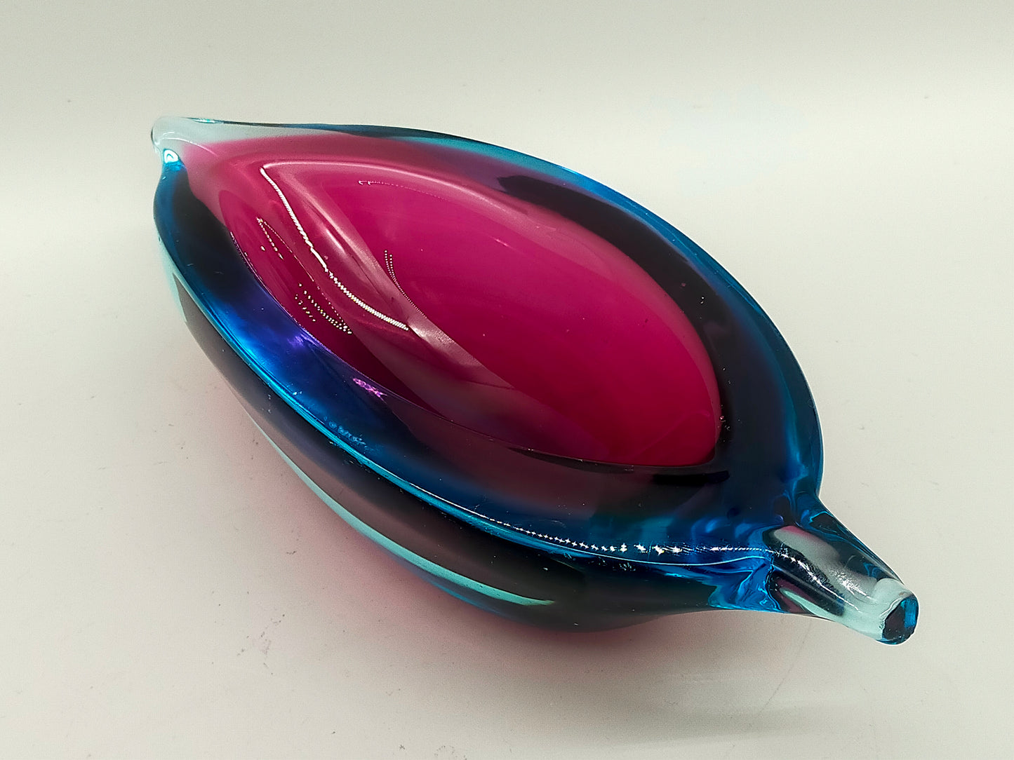 Edles Murano Glas Objekt Blau Pink – Handgefertigte Design Skulptur