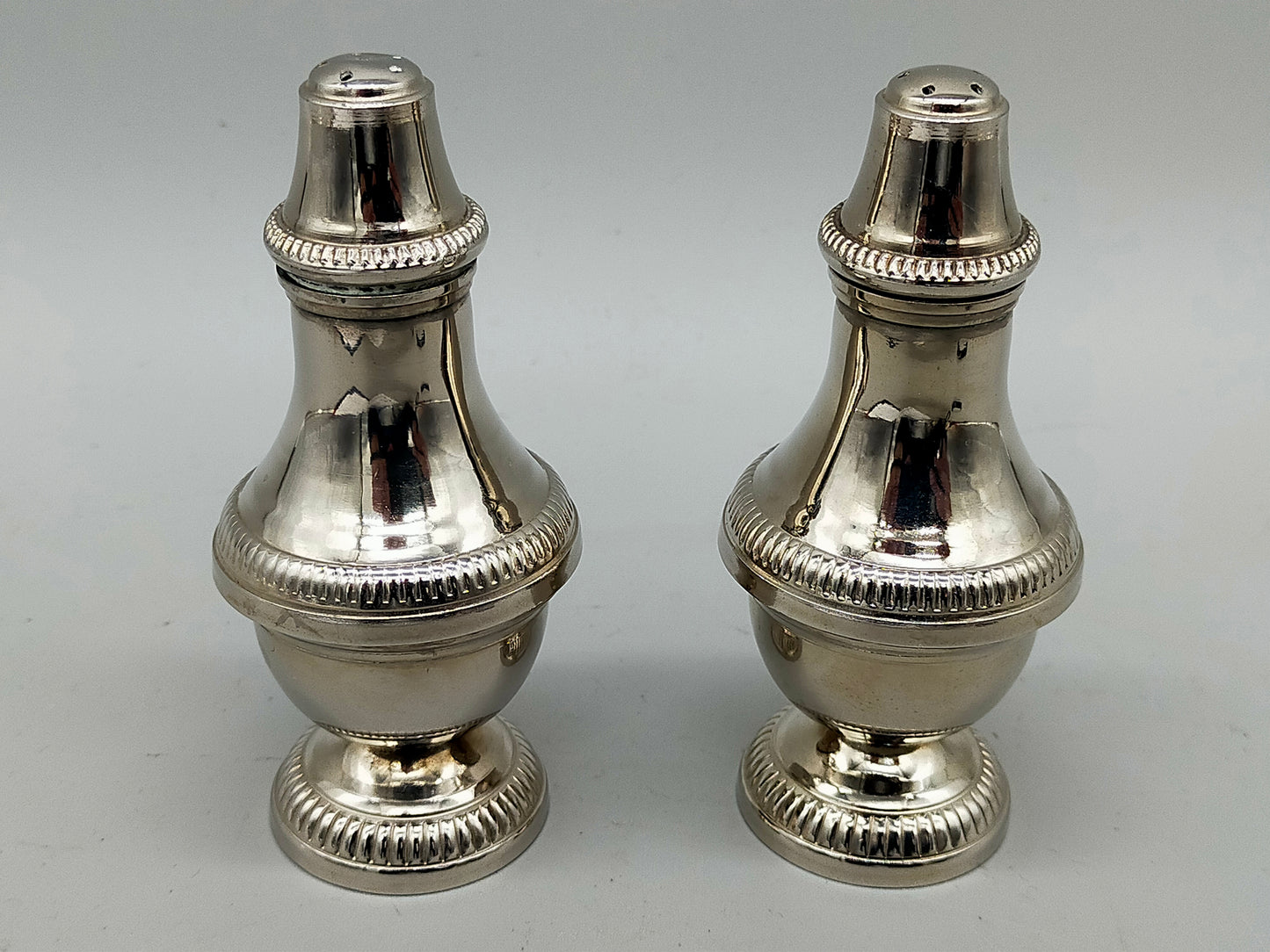 Vintage Salzstreuer Set versilbert England – Klassisches Design