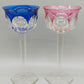 Elegante Kristallglas Kelche Blau & Rosa – Facettenschliff Design