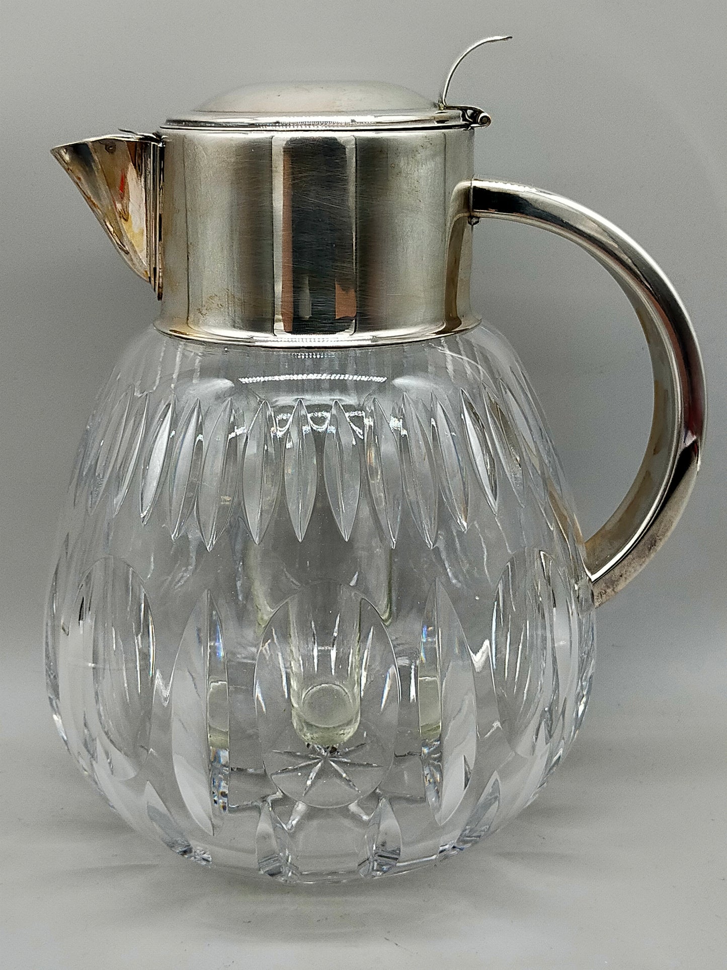 Kristall Glas Karaffe mit Metall Deckel & Einsatz – Vintage Stil