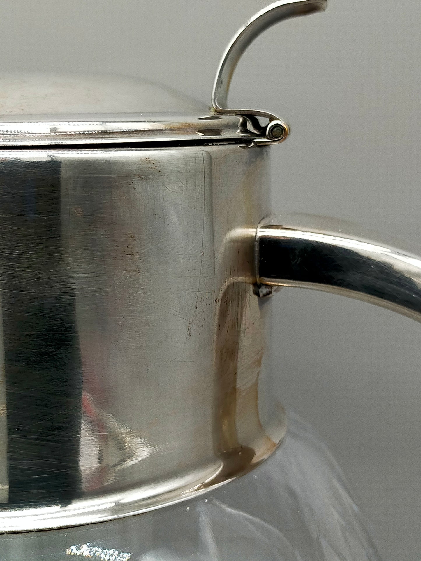 Kristall Glas Karaffe mit Metall Deckel & Einsatz – Vintage Stil