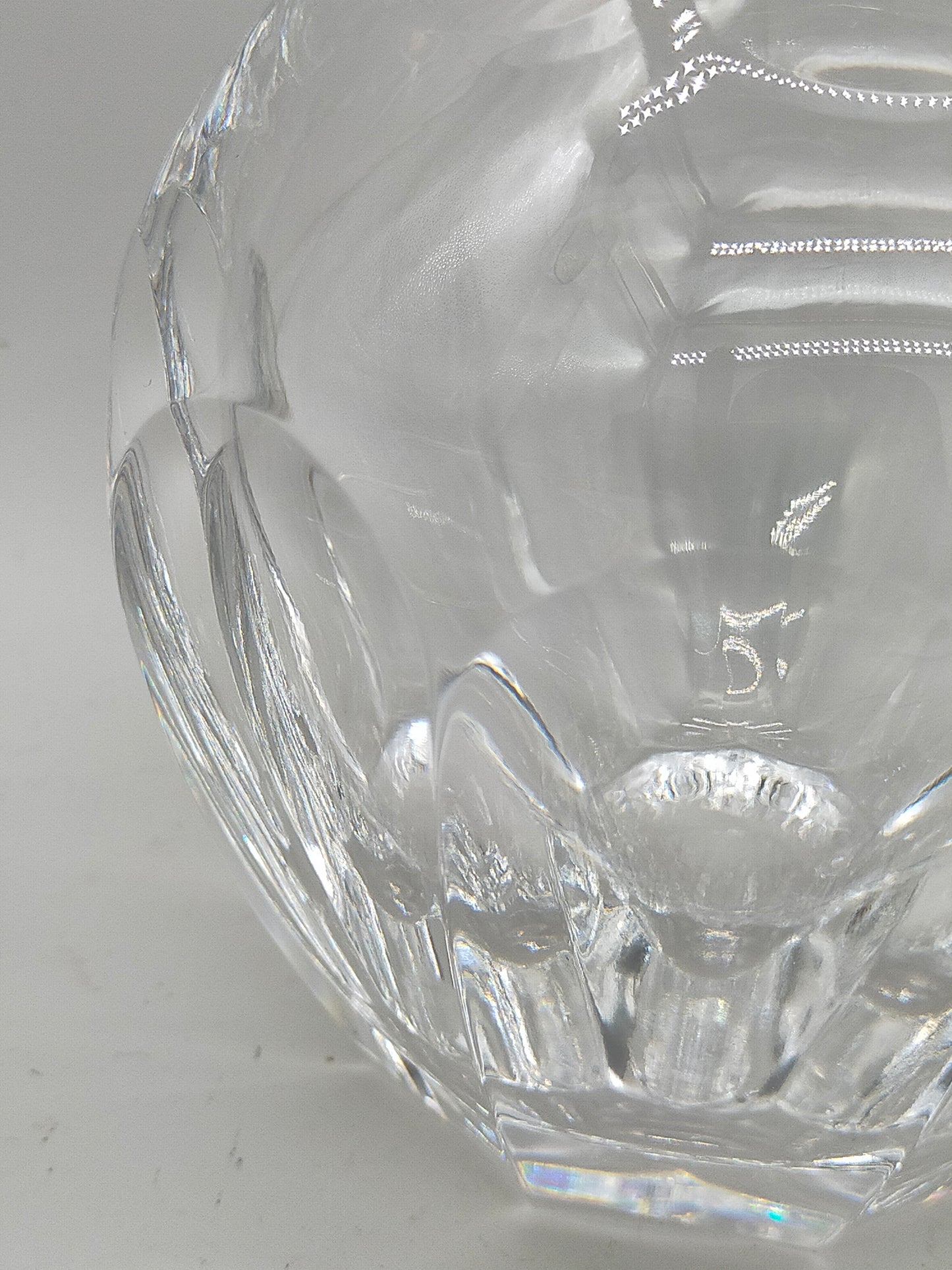 Edle Kristallglas Karaffe mit Stopfen – Klassisches Design