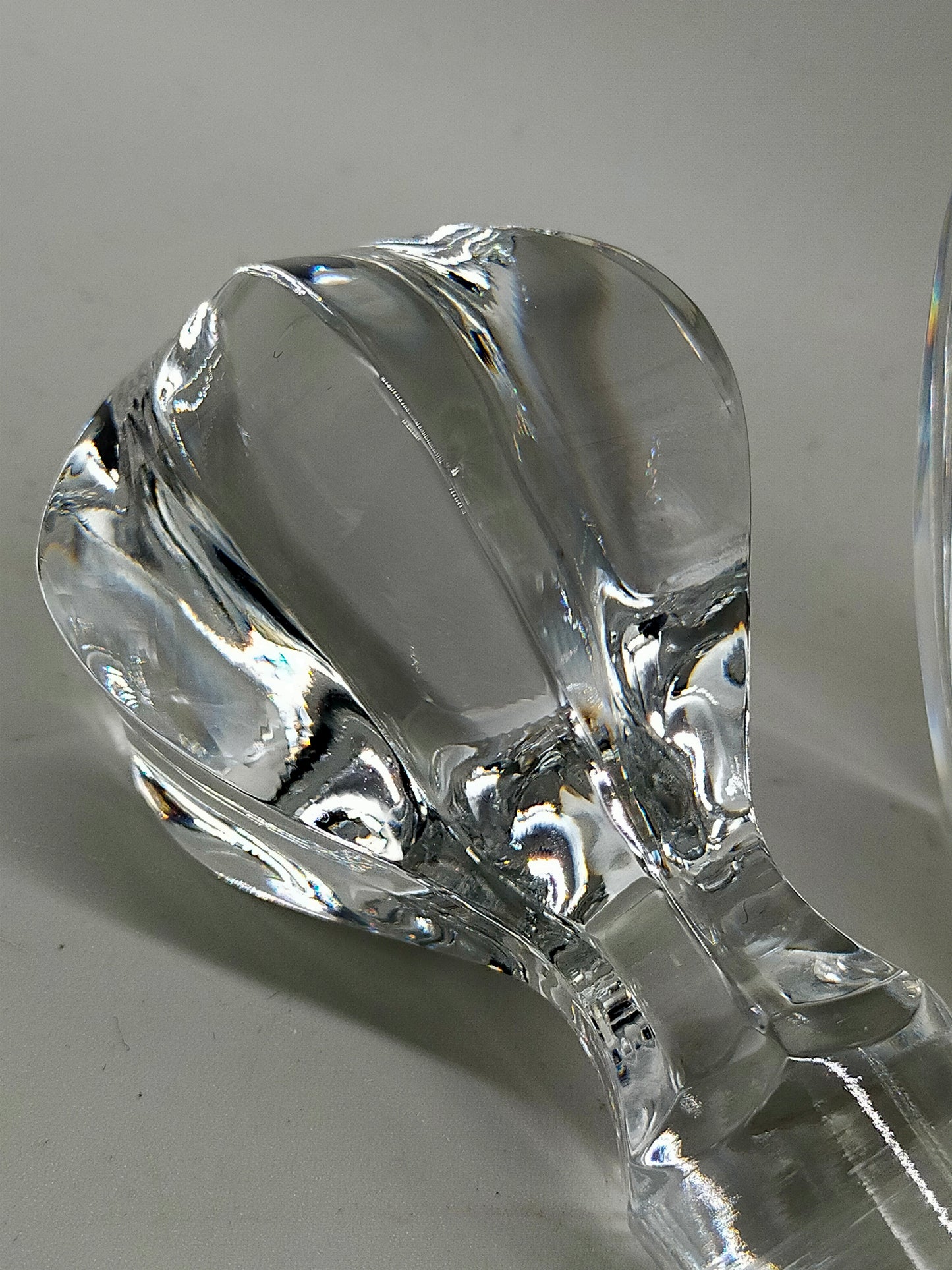 Edle Kristallglas Karaffe mit Stopfen – Klassisches Design