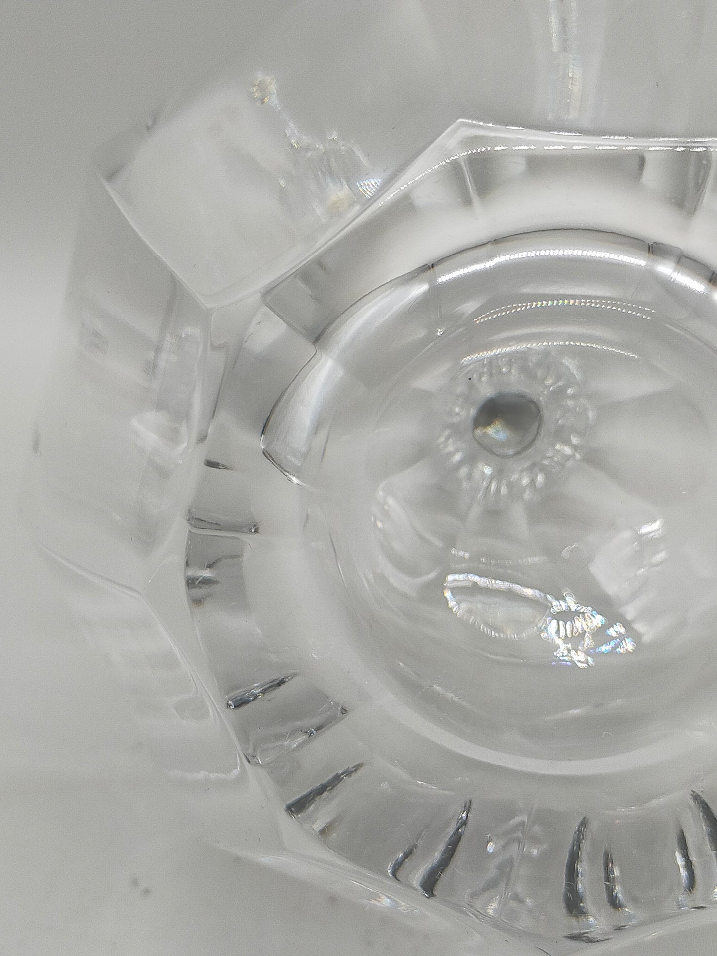 Edle Kristallglas Karaffe mit Stopfen – Klassisches Design